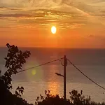 3-apartment Coastal Italian * San Lorenzo al Mare