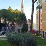 3-apartment Coastal Italian