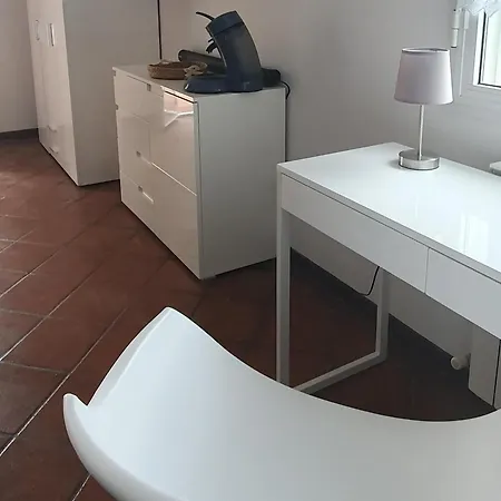 Villa 3-apartment Coastal Italian *